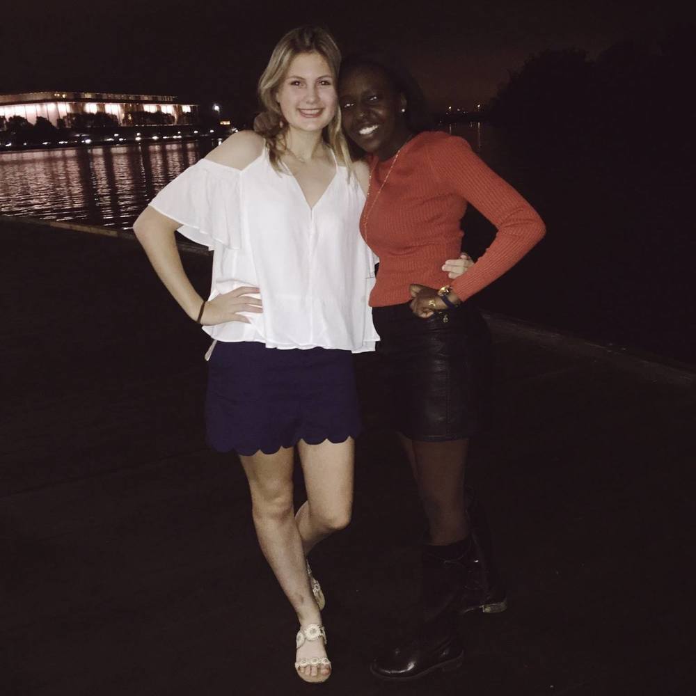 Meet your Posher, Leah